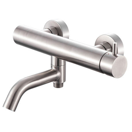 Miscelatore per vasca completo di flessibile e doccino